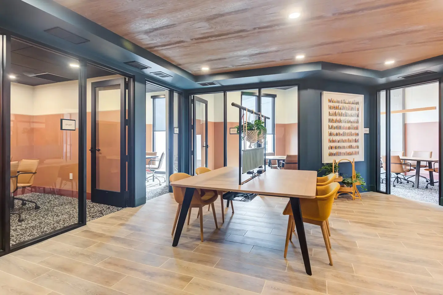 On-site apartment study space